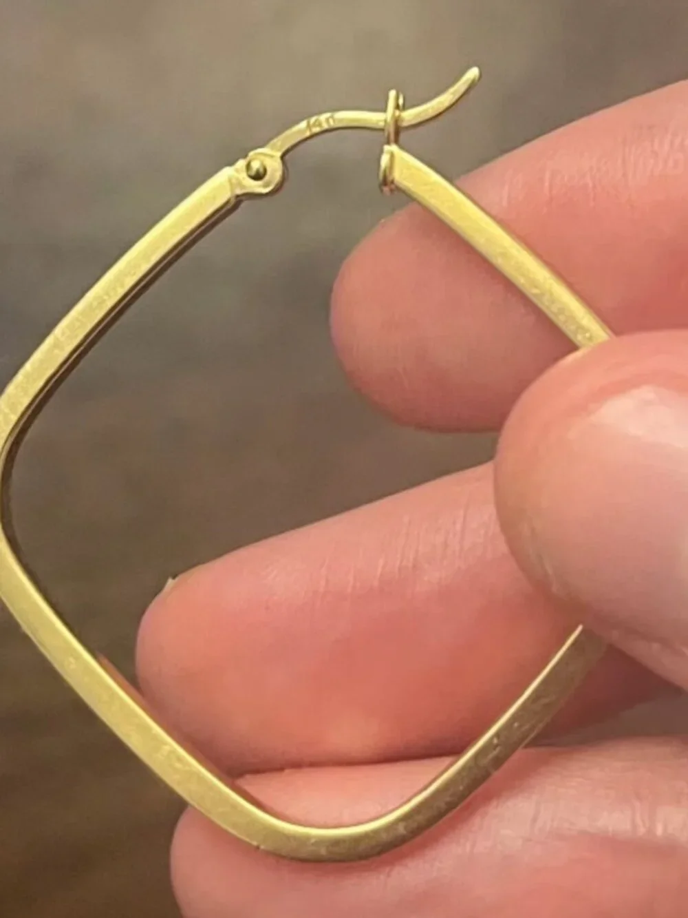 14kt Gold Diamond Hoop Earrings 4 grams